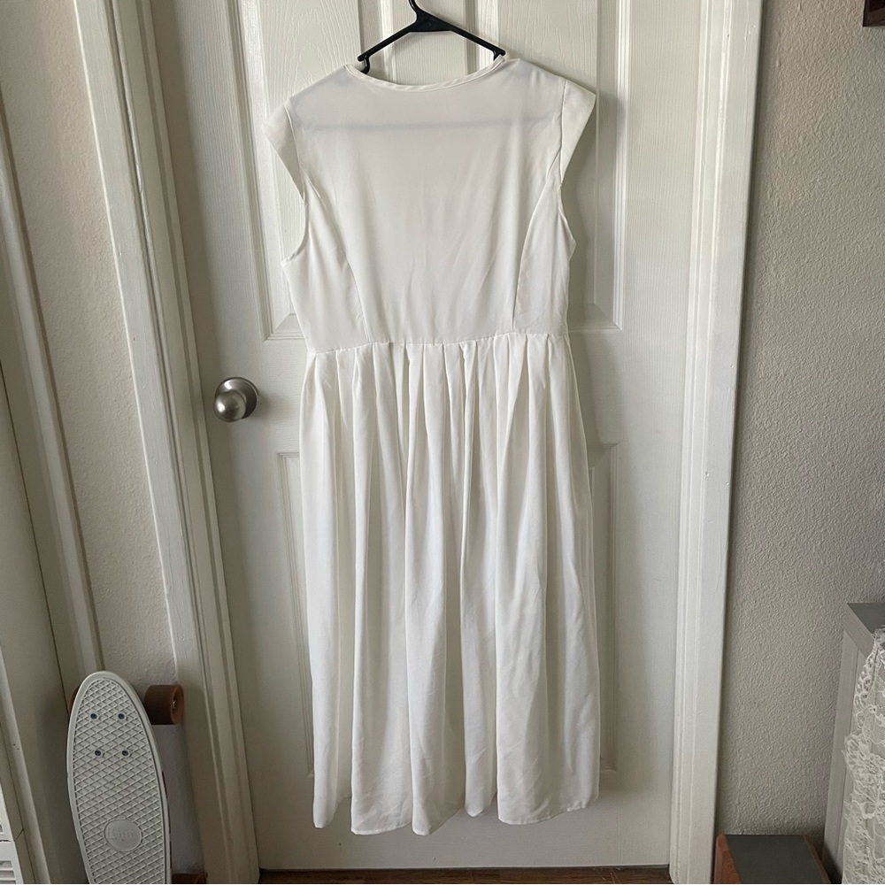 Vintage 1950s Style White Sleeveless Dress - Picture 4 of 6